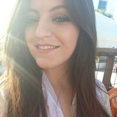 _carol_saco's profile picture. Vista vivendo apenas com a força do ódio.