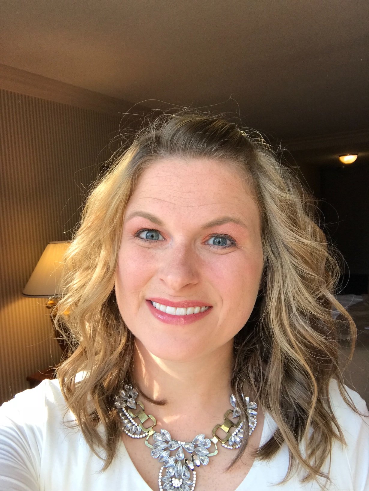 Mom👩🏼👦🏼🧒🏼👦🏼👦🏼🧒🏼👶🏼👶🏼wife👩🏼❤️👨🏼teacher👩🏼🏫tech leader👩🏼💻math lover🧮reader📚BYU🤙🏻UK🐱