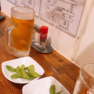 back number、セカオワファンです 弓道やってました、サッカー、バスケ好きです、 大学一年 19歳です。よろしく