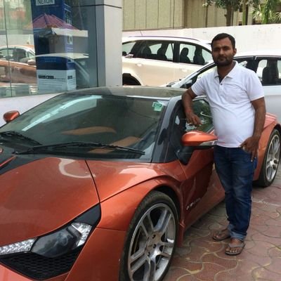 कभी कभी लंगड़े घोड़े पे दाव लगाना ज्यादा सही होता है क्योंकि दर्द जब जूनून बन जाए तब मंजिल बहुत नज़दीक लगने लगती है..!