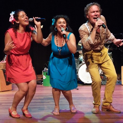(wereld)muziektheater voor kinderen sinds 1978. Samba, jazz, salsa, pop, merengue, kaseko, calypso - en Afrikaanse muziekstijlen.