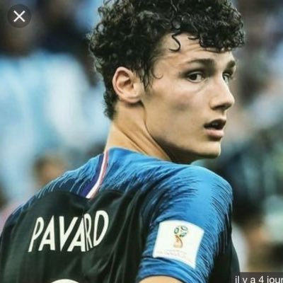 u1ImXWlKE3q1M4B's profile picture. 🗡