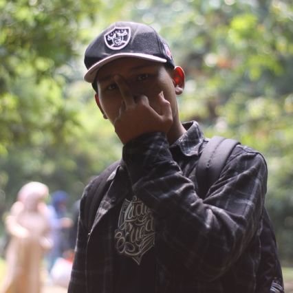 Penikmat sepakbola lokal, cintai klub lokal.
psik fans.
Fans JKT48 #Shanjufans #sinkafans