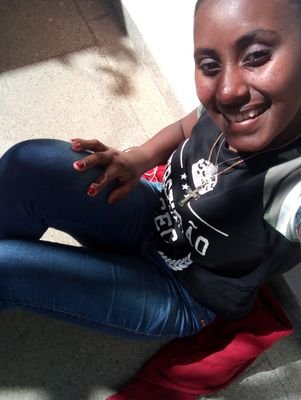 Religião católica solteira chama no wpp 22998759631 segue no insta Rô de Maria