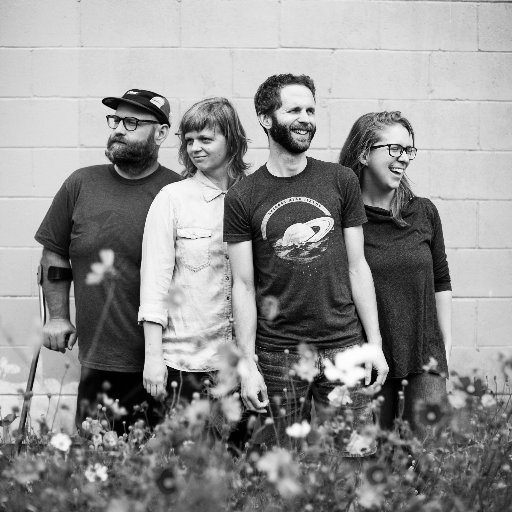 starlightpines's profile picture. indie folk fuzz