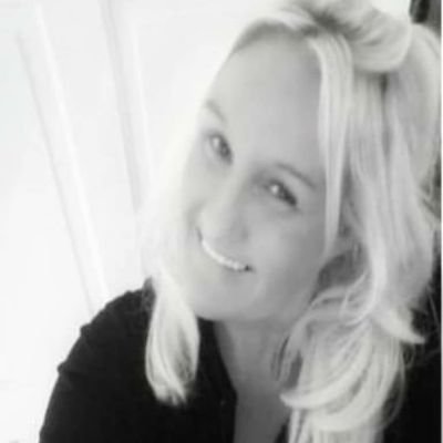 Carolan35468099's profile picture. carolann single mam 2 great kids proud mam love a bit conversation about every thing have BPD but thats alright just keep shinning xx