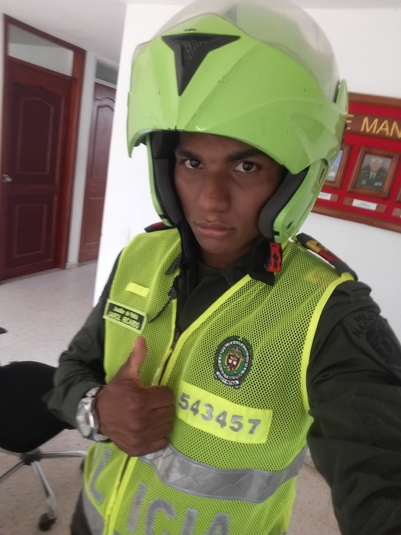 jarolricardo's profile picture. Vengo de un lugar donde todo es posible