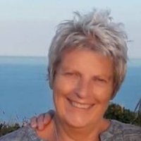 Pauline Simmons - @pm_simmons Twitter Profile Photo