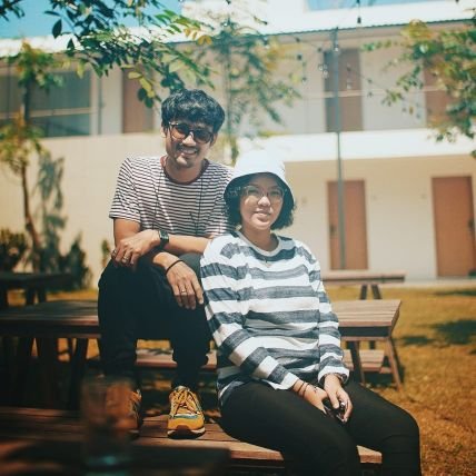 curlymonday's profile picture. Manusia | 💍@kiwelkiwel | Vespa