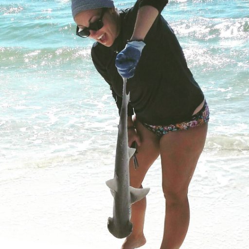 MelissasMission's profile picture. FT Wellness Director @ohiostate  
PT Serial side-hustler.  Buckeye lovin' Home chef bloggin', Color Street slingin', Dog mom and wife to @abaxter685