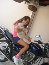 giseele05's profile picture. uma menina querida e amada que sabe que pode contar com todos os seus amigos e familiares.