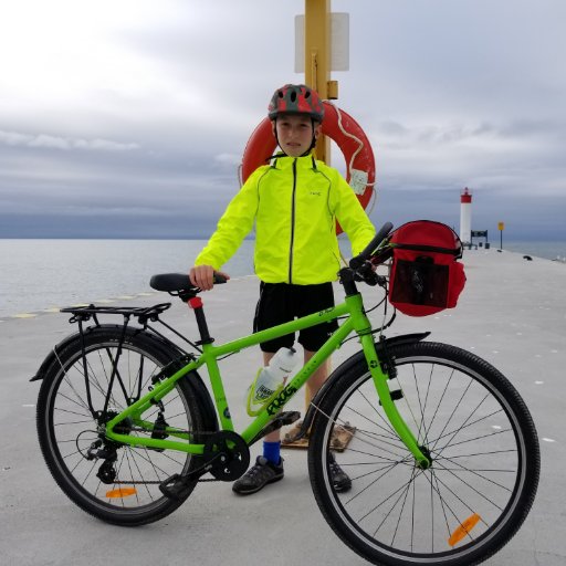 Proud Dad of a boy with autism. In Aug 2018 James biked from Whitby ON to Coney Island NYC  to help disabled kids. All opinions & ideas shared are our own.