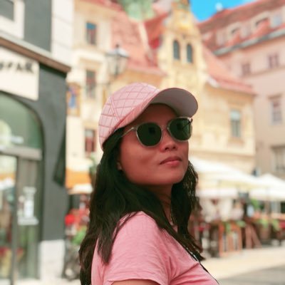 Blogger & Online mentor on How to make money online for Filipino| Digital Marketing Strategist| YouTuber