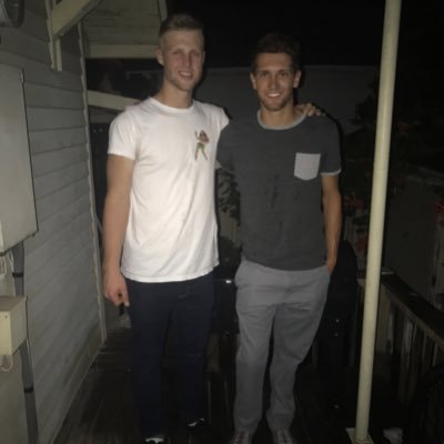 CanIGetaBROWNie's profile picture. Hard work doesn’t guarantee you success, it guarantees you honesty | HCC Alum