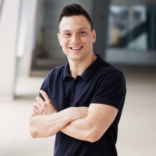 MarcoGrishaber's profile picture. Advertising Geek | Helping Coaches, Consultants & Online Course Providers to scale with YouTube Ads | Tweets & threads about advertising & entrepreneurship.