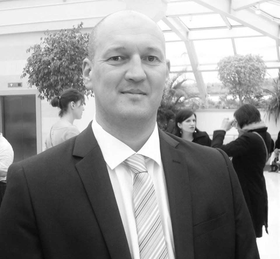 carsly59's profile picture. Ibode Chu Lille
Membre de l' @aidborn @Unaibode et @Snibo