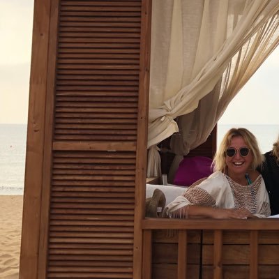 gunesileay's profile picture. we feel by the moon, we live by the sun