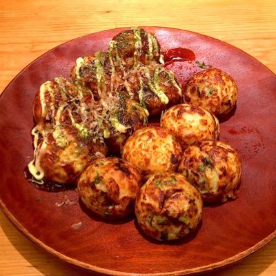 たこ焼き同人サークル「京都卑食アカデミー」の主宰、中村孔明です。たこ焼きが大好きです。たこ焼きに関するあれこれを、時々つぶやきます。フォローは無言で結構です。よろしければ、フォローバックさせて頂きます。