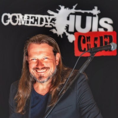 Dutch Stand-Up Comedian, neem mij niet serieus, Artistic Director @Comedyhuis, @comedyhuisclub and Utrecht International Comedy Festival https://t.co/35uKGYYeoi https://t.co/ugwYsNFVLq