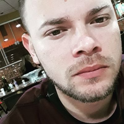 EvandroNoguei14's profile picture. Busco amizades com mulheres q queiram ir alem da amizade...

insta: nogueira_evan face: Evandro Nogueira snap: evandro_nog