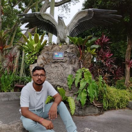 Srinidh09320992's profile picture. 