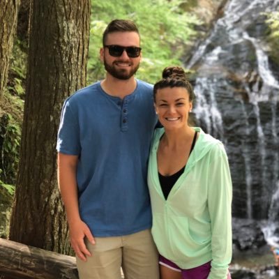 mzocco7's profile picture. Does anyone actually read twitter bios?