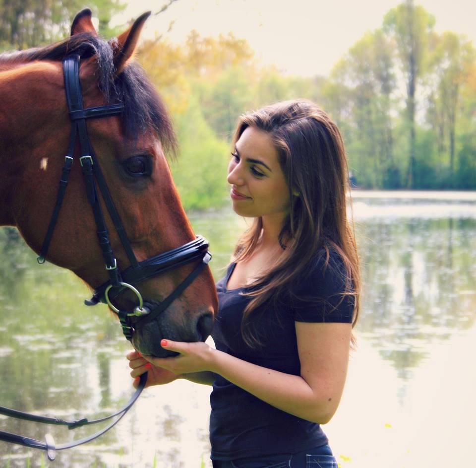 PIntuitie's profile picture. Hoi! Ik ben Anouk. Ik ben #logopedist, #kindercoach èn #paardencoach! Binnen Paard&Intuïtie bied ik Kindercoaching aan met behulp van paarden😁🐴🌺