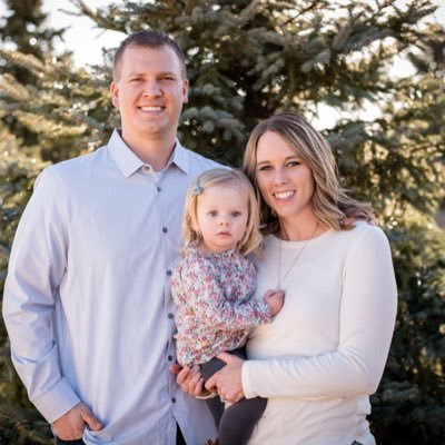 seeleydanielle's profile picture. 