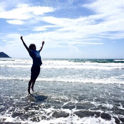 SES。フリーランス目指して頑張ります!みんなフォローして!!!HTML/CSS/JavaScript/jQuery/PHP勉強中です!フォロー大歓迎です!(^^)趣味:サッカー、釣り、映画鑑賞、楽器(クラリネット、ギター、ピアノ、ウクレレ、バイオリン)23歳です!よろしくお願いします!!