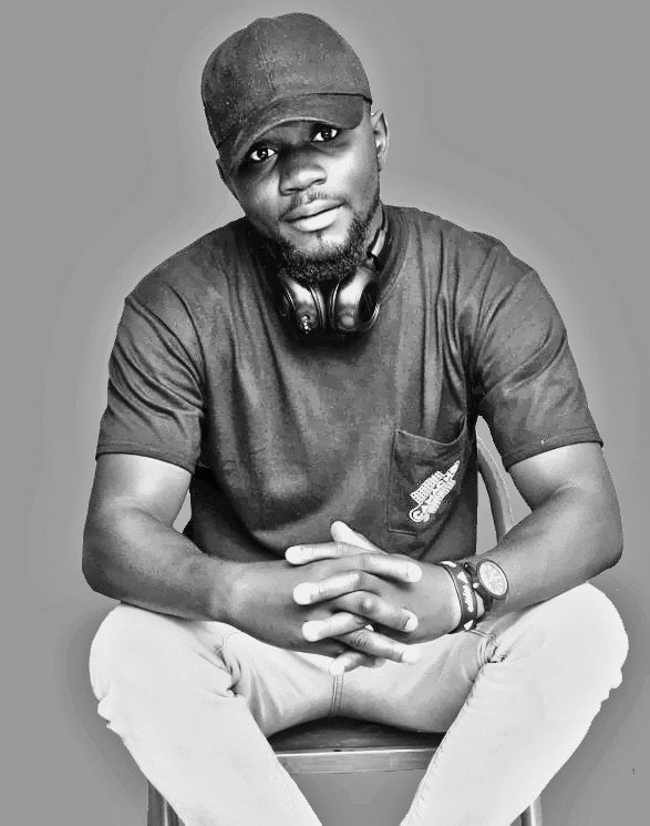 Artillery_Linx's profile picture. Writer - scripts/words - random articles/writeups
Actor
Set Designer 
That my thoughts to you through writing may be useful and helpful to me, you and us. LINX.