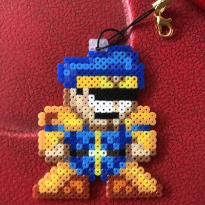 スト2Xでベガを使ってます。STEAMファイコレはメインベガ、サブアカウント(エクステンザ)でリュウ、ガイル、サガットなども練習中です。よろしくお願いします🤲