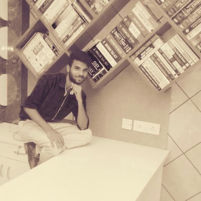 Arya02755425's profile picture. 