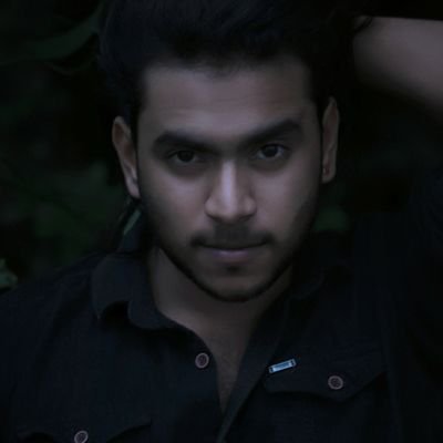 Iam an animator, modelling, artist
I love acting ,fooding, workout
Cake murder in december 26
Single ..