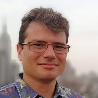 Pare, professor i voluntari.
Robòtica educativa dins l'horari lectiu, apps i disseny 3D. Tot sempre jugant.
@Palarobotica