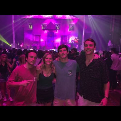 SheaBurke21's profile picture. 