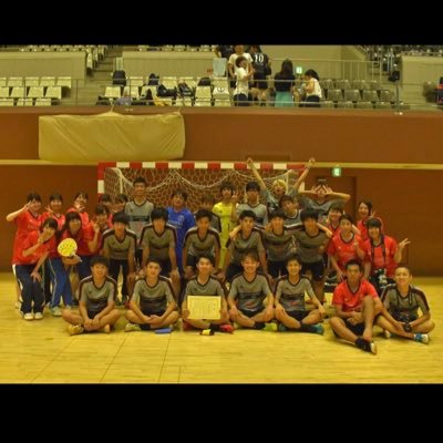 順天堂大学医学部フットサル部 新しいユニフォームが届きました こちらはアウェイユニです 10番の人曰く 着てる人がイケメンだからかっこいいらしいです笑 順天堂大学医学部フットサル部 新しいユニフォームが届きました こちらはアウェイユニです 10番の人曰く 着てる人がイケメンだからかっこいいらしいです笑