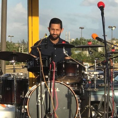 Puertorrican, Drummer, Music , Jiu Jitsu,MMA and Boxing lover