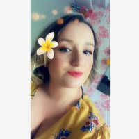 Ella Buckley - @ella_mae987 Twitter Profile Photo