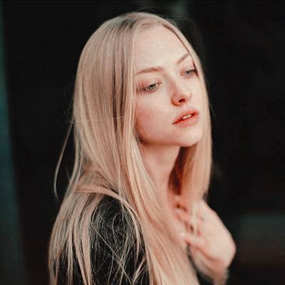 accidentalfear's profile picture. ——┊* part of her mystery is how she stays ⠀⠀⠀ ⠀⠀calm in the storm, and anxious in the ⠀⠀⠀ ⠀⠀quiet.