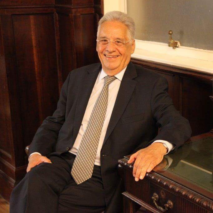 Sociólogo e professor universitário. Fui Ministro da Fazenda e coordenei o Plano Real. Fui presidente da República em dois mandatos (1995-2002).