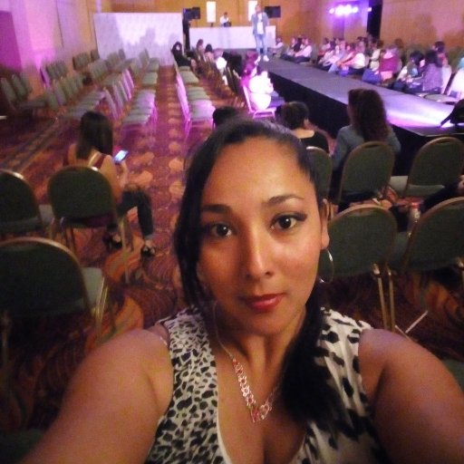 yaninajuarez2's profile picture. 