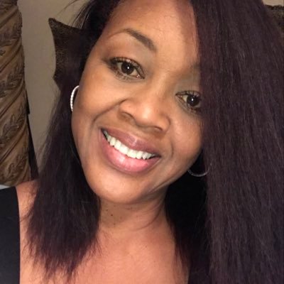 properenglishTF's profile picture. 