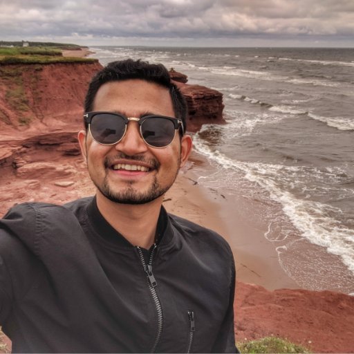 Hikes. Mountains. Ocean. Good Food.
Toronto | New Delhi