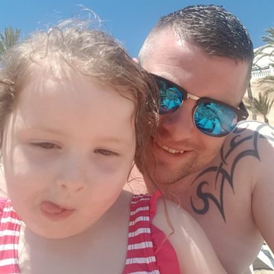 Razza1888's profile picture. #Ryanwinsatlife Loves Golf.
Life is short go for it in 2.
Family should be blood. Good friends are more like family.
Certified DILF