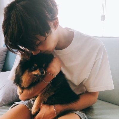 alliebell62201's profile picture. I can be a bitch at times but I’m chill if you’re chill 😎