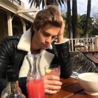 artie (@adidastbh) Twitter profile photo