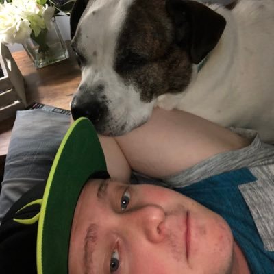 Escape From Tarkov streamer, 26th best world wide. Ex Rainbow six player Youtube: SumR6