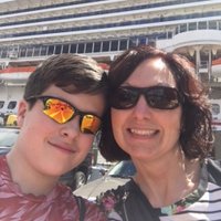 Susan Rhodes (@mrsrhodesgh) Twitter profile photo