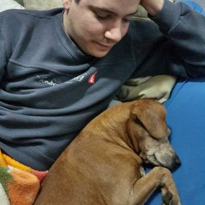 marcecuquejo's profile picture. Las redes sociales afectan a la imagen que tenemos de nosotros mismos y nuestras relaciones en la sociedad de la información by @Dayoscript