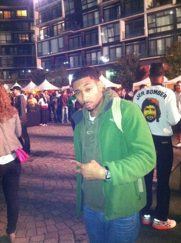 EDJisE's profile picture. Blue Sky finished lines ripe & altogether My mind leaking odd beginnings Torment Evening Over Horizon Climbing least my will Is decent https://t.co/CGCZpOKSWQ